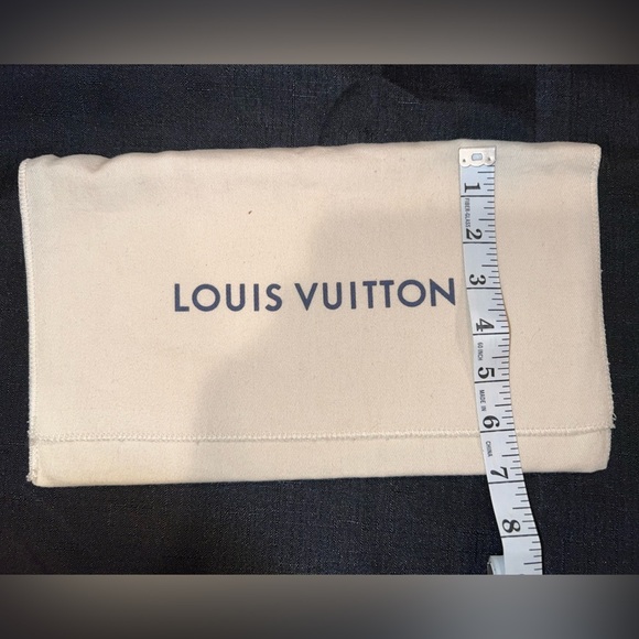Louis Vuitton Dustbag - Picture 4 of 5